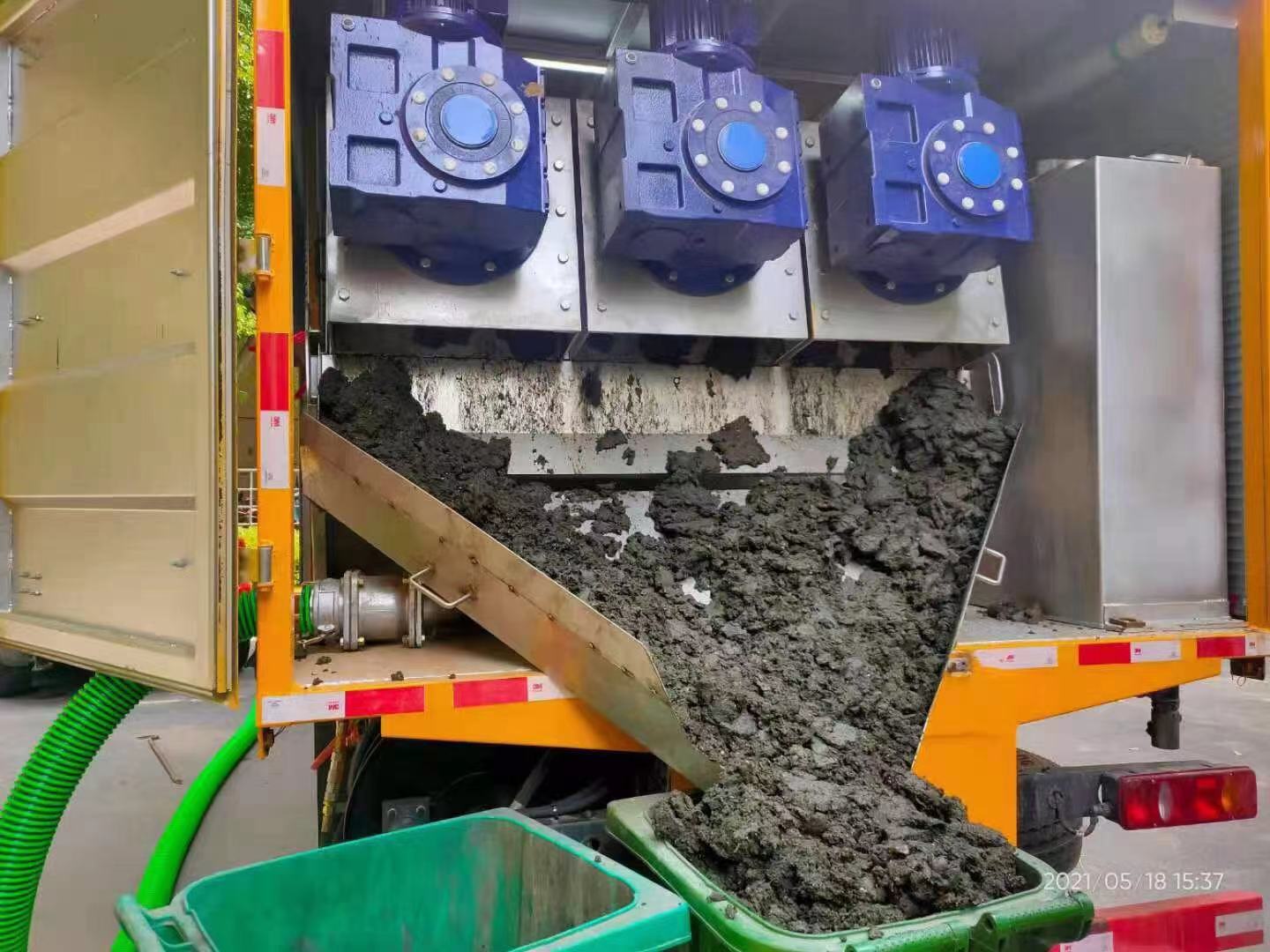 大成镇化粪池清掏城市维护站-泥浆净化干湿分离处理